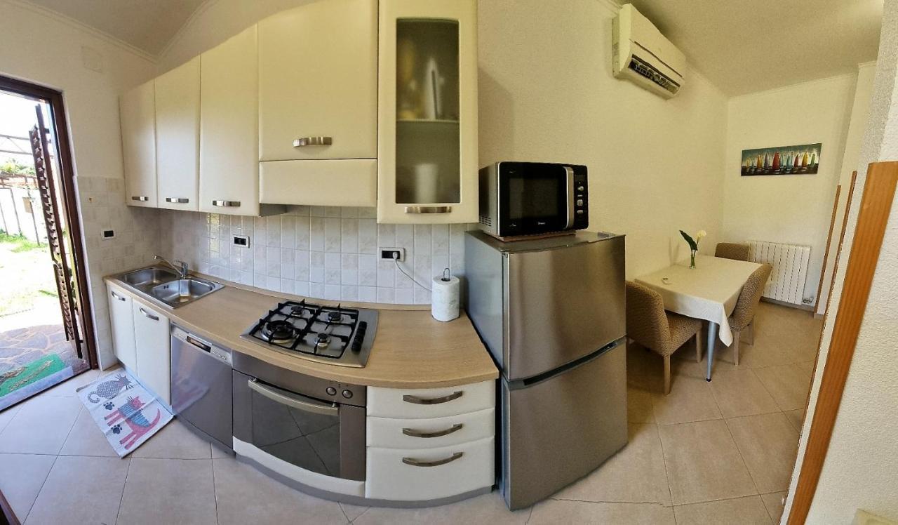 Apartments Valentina Umag Exterior photo