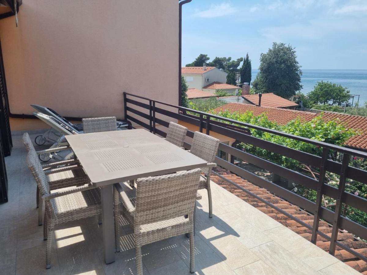 Apartments Valentina Umag Exterior photo